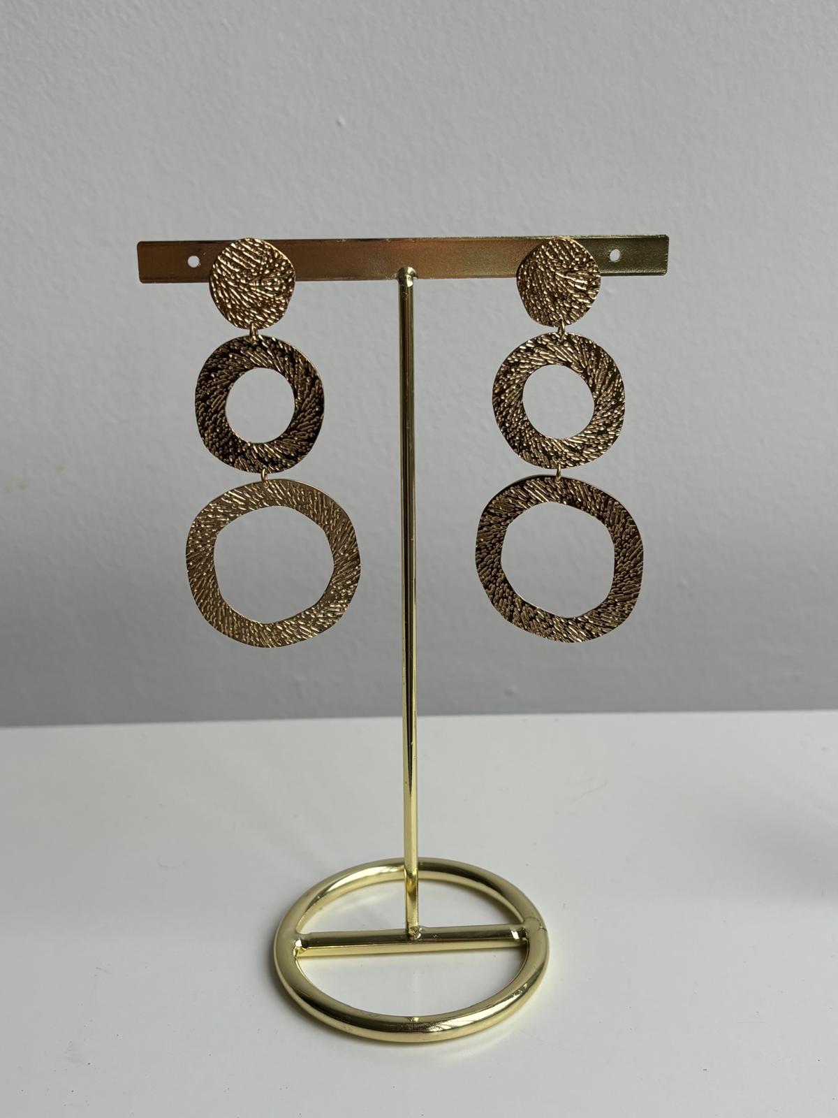 Circle earrings